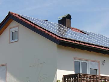 Dachdeckerei: Solaranlagen
